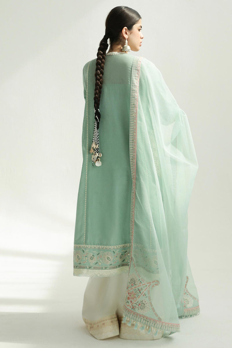 AMIRA-5B Zara Shahjahan