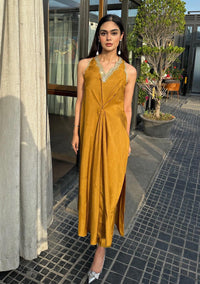 Miral - Mustard Halter Zainab Zulfiqar