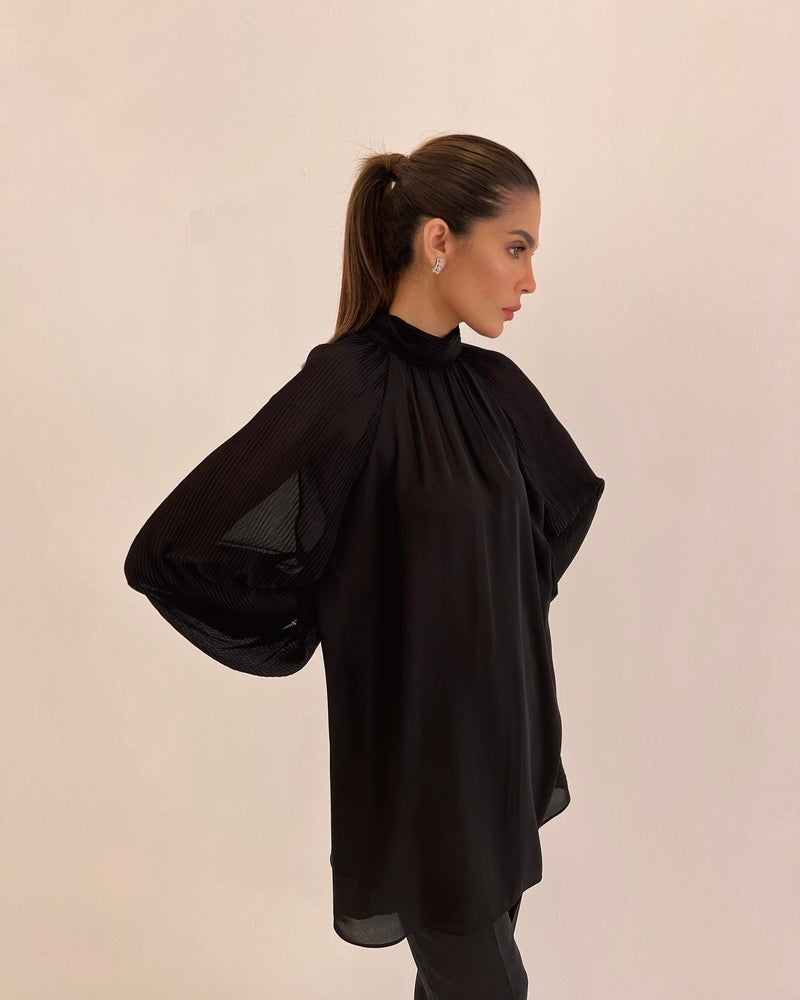 Black Pleated Top SAK ATELIER